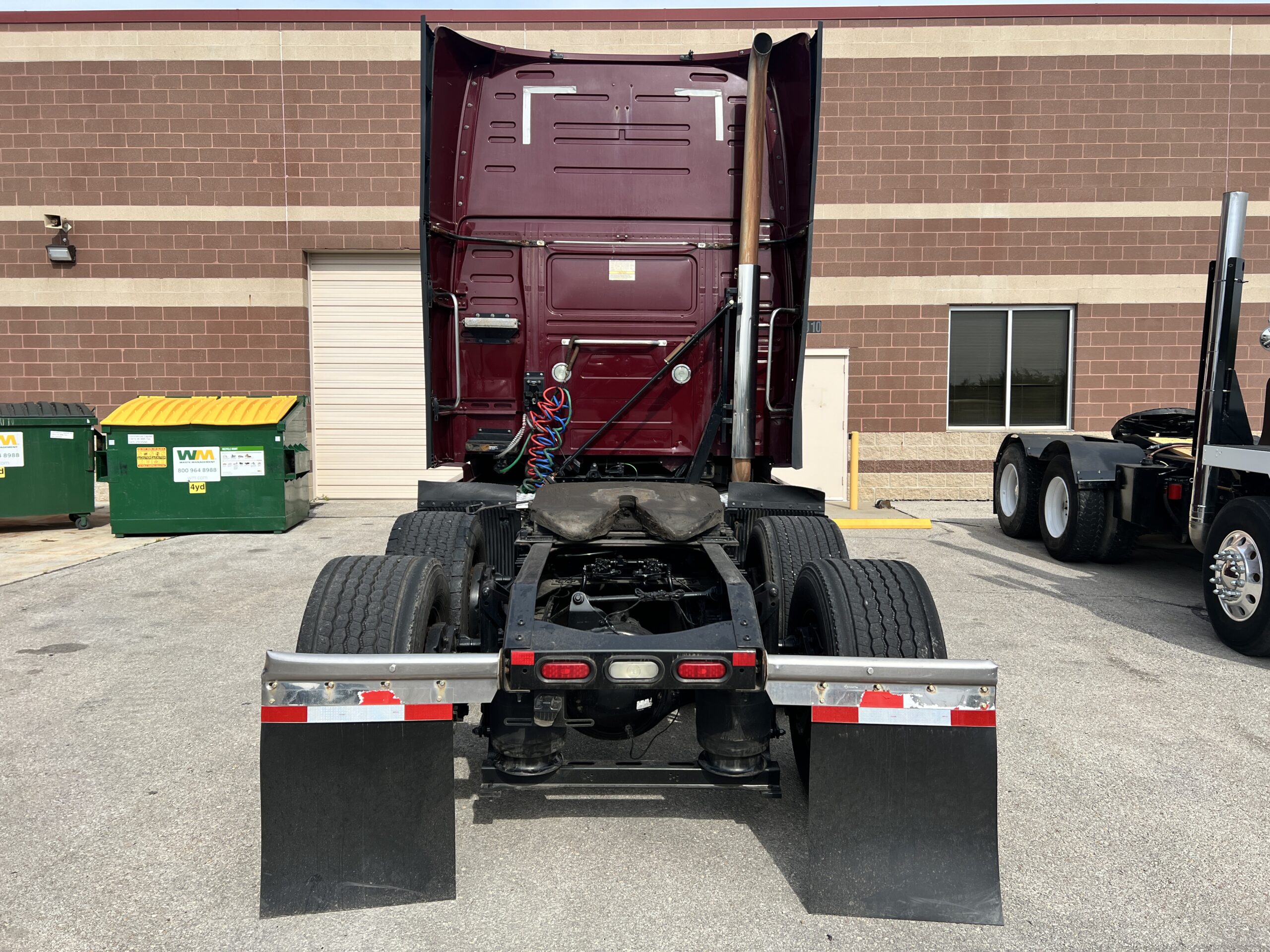 2015 Volvo D13 XE Package - Image 11