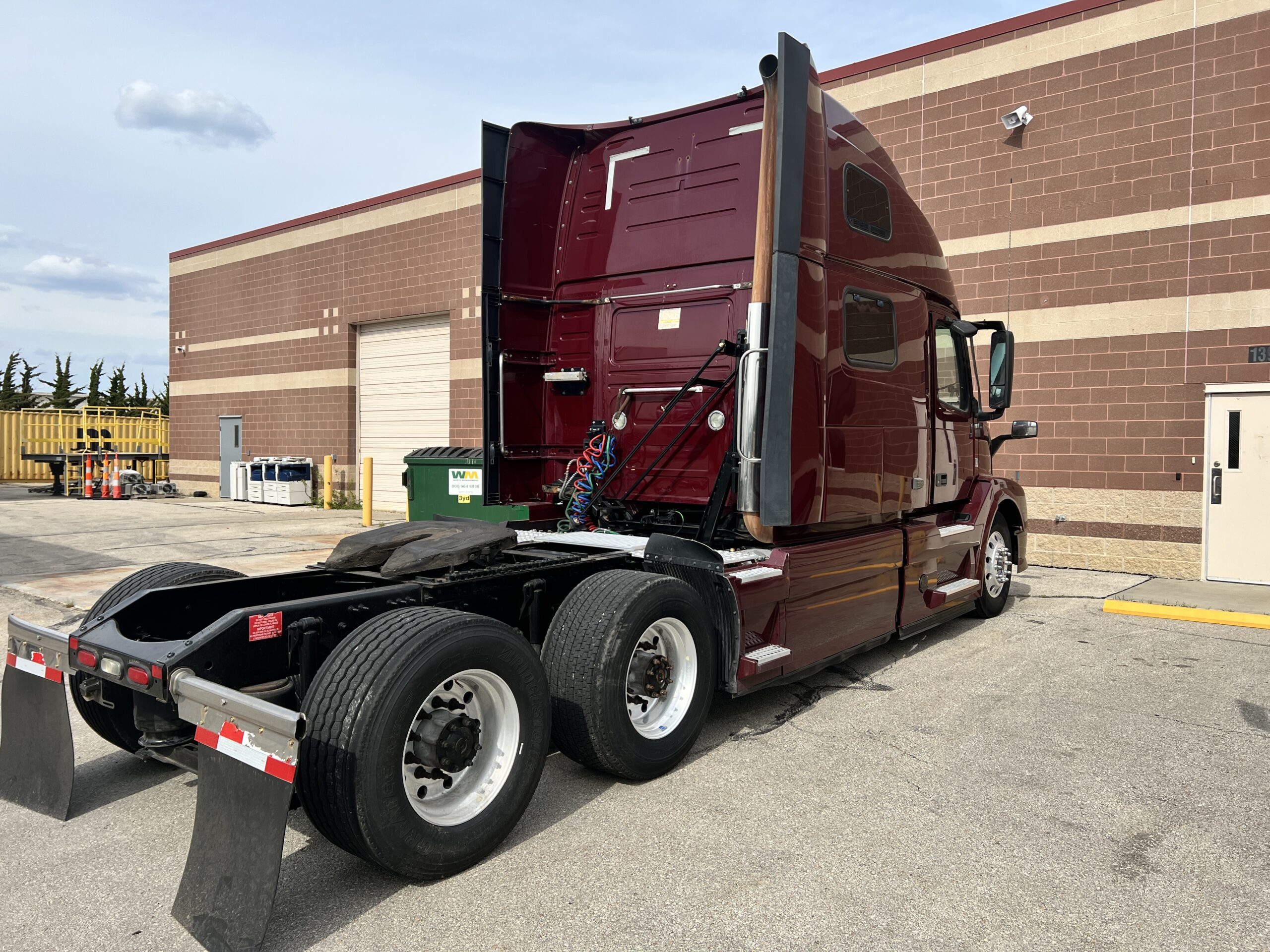 2015 Volvo D13 XE Package - Image 10